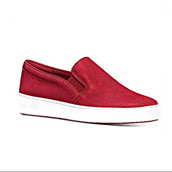 Michael Kors Keaton Slip On -dark raspberry display use only like new - Picture 1 of 5